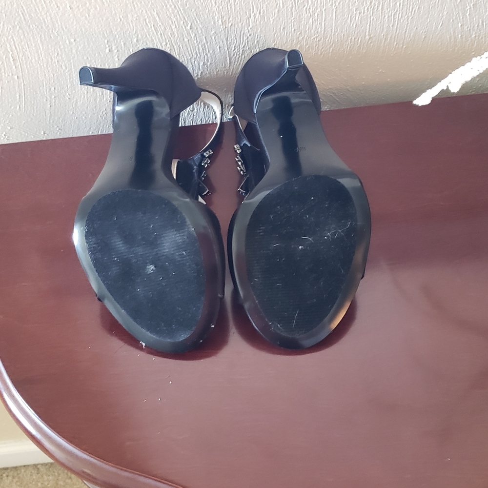 Torrid Multi Gem T-Strap Heels (Wide Width) - Picture 4 of 4